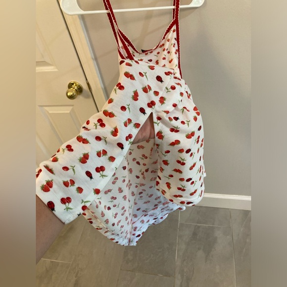 Tuba strawberry and ladybug print slip dress size 3 with ribbon tie in the front - Picture 4 of 4